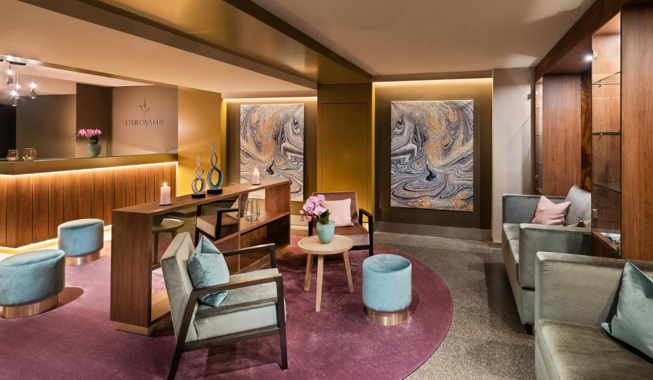 Conrad Hamburg Hotel Kültér fotó The Spa at The Landmark