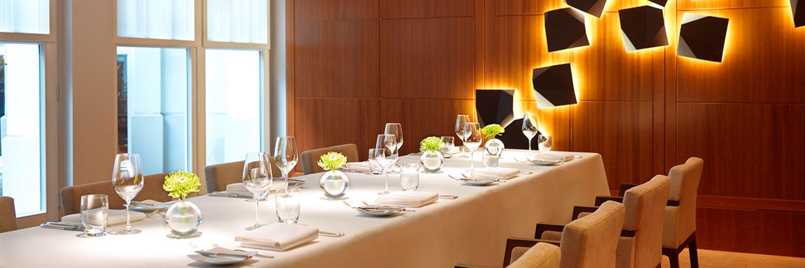 Conrad Hamburg Hotel Kültér fotó Restaurant "La Terraza"