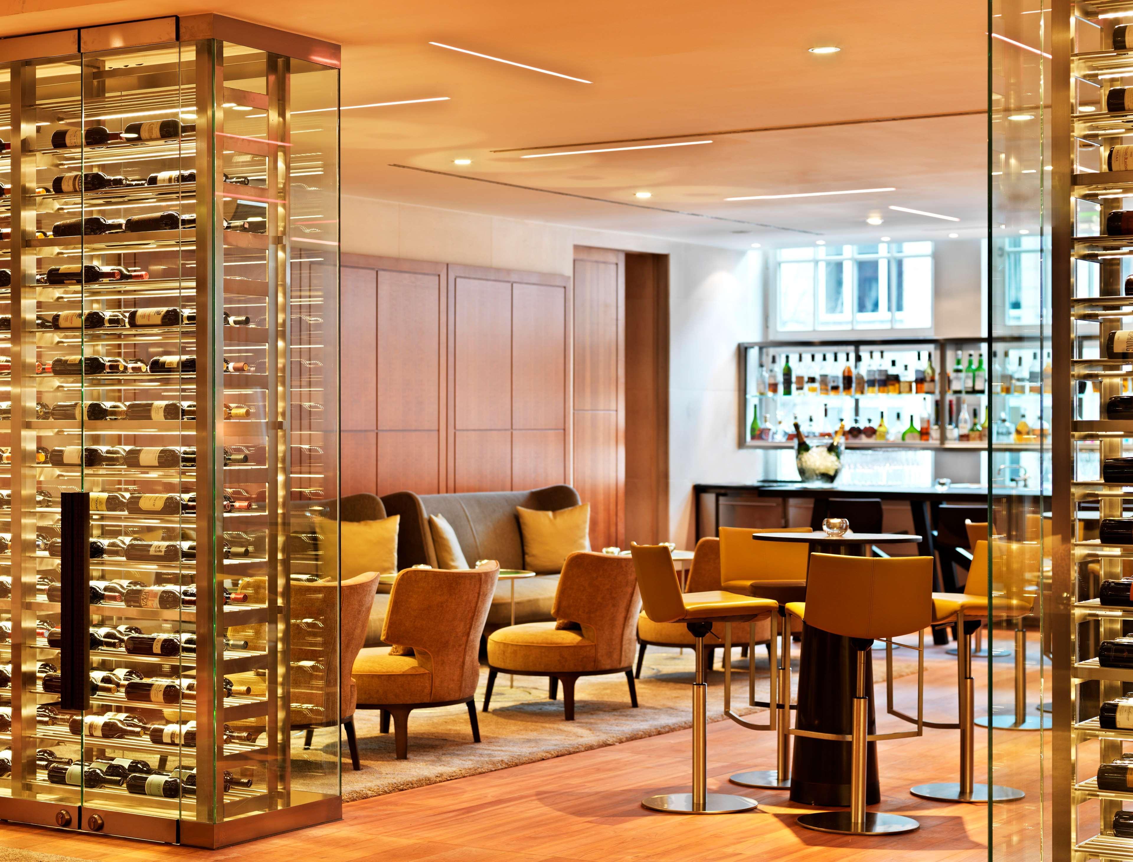 Conrad Hamburg Hotel Kültér fotó The Wine Bar